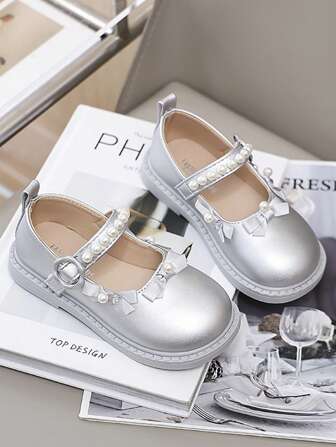 1 双简约纯色时尚珍珠蝴蝶结钩环玛丽珍平底女童鞋