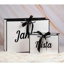 Calcomanías personalizadas únicamente, calcomanías de nombre personalizadas, texto personalizado de 3 a 6 pulgadas, 1/3/5 piezas pueden personalizar diferentes textos, pegatinas de nombre, calcomanías de vinilo de nombre personalizadas, bolsas de damas de honor personalizadas, bolsas de regalo de boda personalizadas, regalo del día de San Valentín, regalo para ella, regalo para él, regalo para mamá, regalo para amigos, decoración del hogar, decoración, regalo personalizado, regalo personalizado