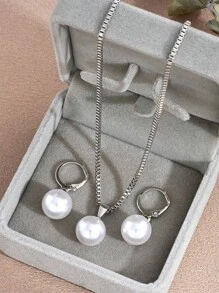 Conjunto de joyería vintage de 2 piezas, un sencillo y elegante collar y un juego de aretes con colgante de perla artificial, para mujer, color dorado, regalo para el Día de San Valentín, mamá, madre, Día de la Madre