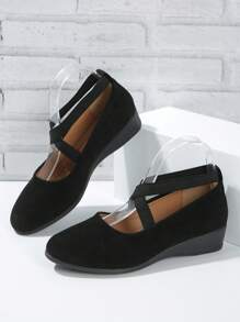 Zapatos de mujer de talla grande, de estilo vintage europeo y americano para la primavera/verano 2025, con puntera cuadrada, cuña baja, correa elástica cruzada y apertura baja