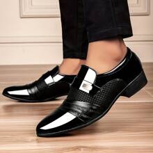 Men's Main Bright Pointed Toe Formal Shoes With Metal Elements, Suitable For Business Casual, Wedding Wear, Banquets And Meetings In Non-Formal Occasions Suitable For Teen Summer Casual Or Outdoor Athletic Or Vacation Travel Or Graduation Gifts Or Birthday Dress Accessories - Black - View 3
