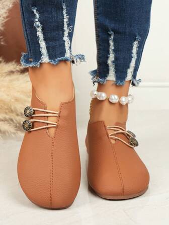 女士时尚休闲一脚蹬乐福鞋，轻便舒适，适合室内和室外穿着