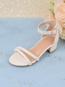 女童白色夏装搭配高跟玛丽珍凉鞋，轻便花童婚礼派对公主露趾绑带鞋，适合幼儿、小孩和大童