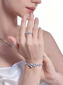 Brazalete con diseño original de MASW, con flor de esmalte degradado, elegante y versátil con cordón, adecuado para mujeres para uso diario, ir al trabajo, fiestas y como regalo