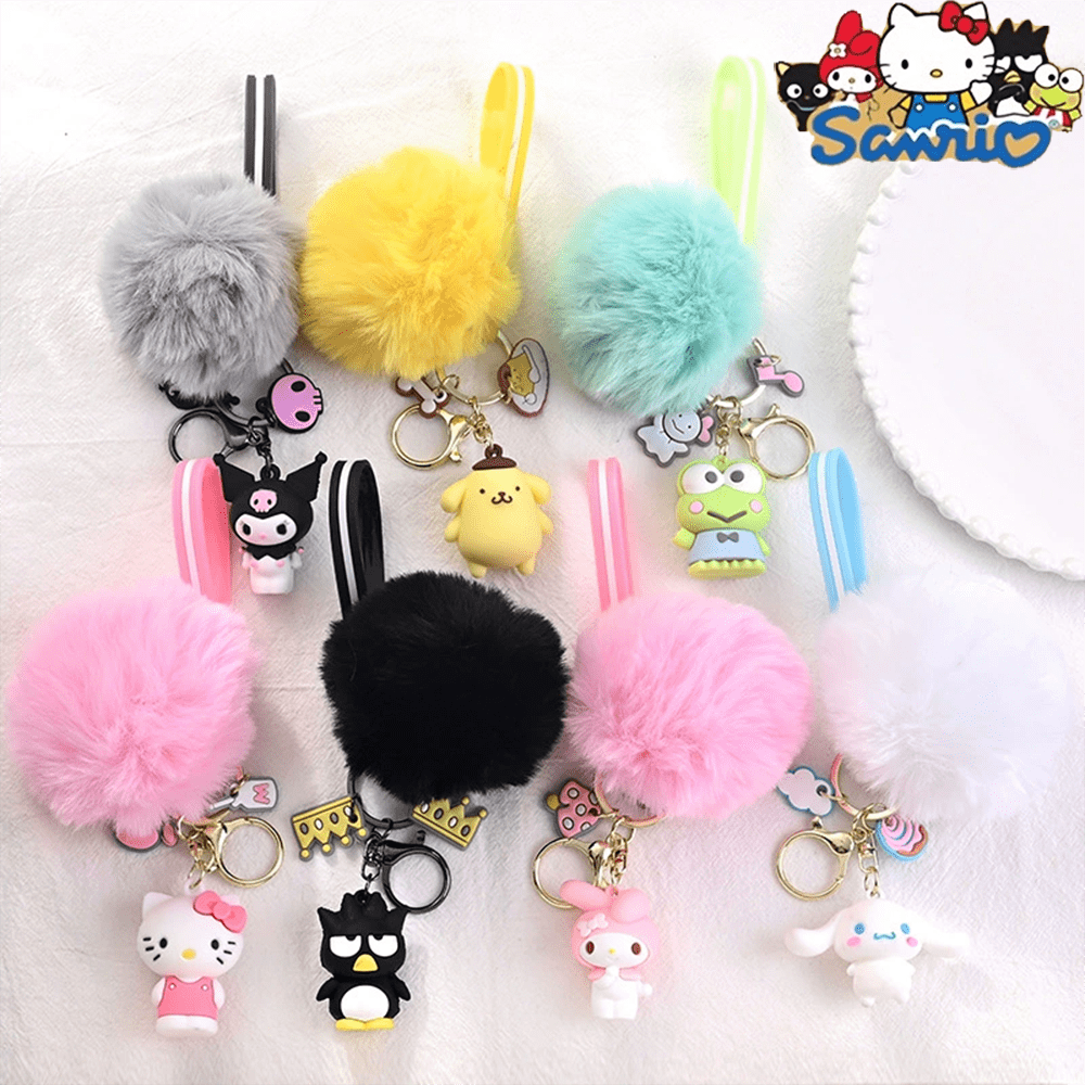 Sanrio Portachiavi morbido a forma di pallina di pelo delle cartoni animati Sanrio Hello Kitty e Kuromi, per uomo e donna,, action figure in PVC di cartoni animati Y2k come decorazione per zaini, portachiavi in PVC con action figure, decorazione carina per borse, portachiavi in resina carina di anime, per decorazione di chiavi, borse, feste, San Valentino, uso quotidiano delle donne