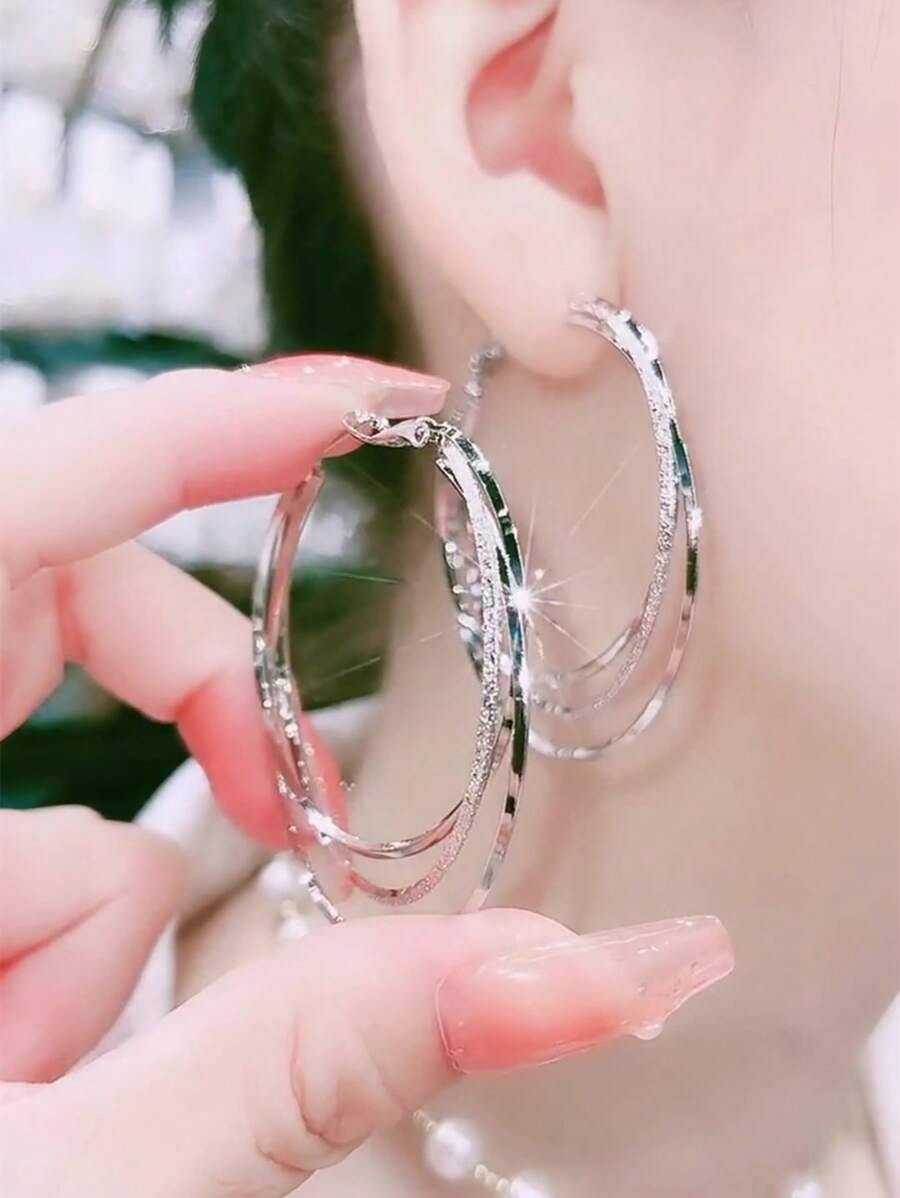 1 对多层环形耳环，时尚个性的戏剧性圆形耳环，适合女士
