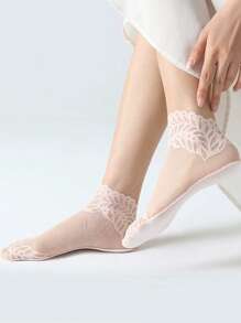 Socks Women's Lolita Lace Fashion Transparent Invisible Thin Non-Slip Short Ankle Black White Print Ruffles Boat Sock - Multicolor - View 5