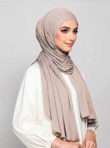 1 Khăn choàng Khimar One Step dành cho phụ nữ Hồi giáo – Khăn trùm đầu kín đáo buộc sẵn, khăn trùm đầu Jersey không ghim có che cổ, vải co giãn nhẹ dùng khi cầu nguyện, du lịch, làm việc, mặc hàng ngày. Dùng để mặc trang phục - màu be xám - Xem 5