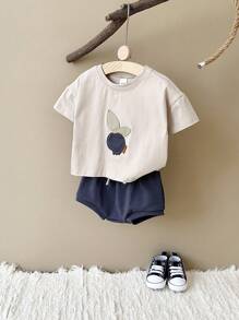 2 Stücke/Set Baby Jungen Lässig Blaubeere Muster Patchwork Kurzarm T-Shirt und Dreieck Shorts, Sommer