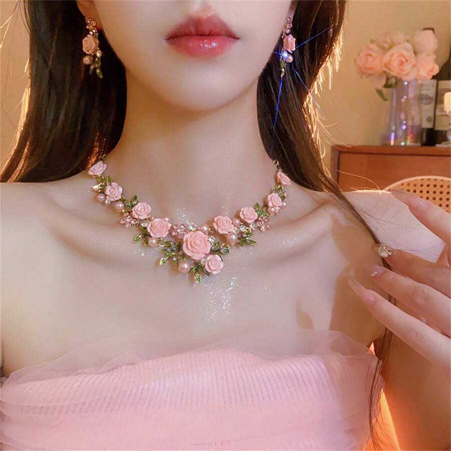 Conjunto de collar y aretes de flores y hojas de acrilico color rosa y morado con cristales y perlas, cadena delicada para la clavícula para fiestas, bodas y festivales - flores - Ver 1