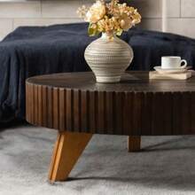 35.4" Round Retro Style Coffee Table - Ideal For Coffee Time, Home Decor & Living Room. Sturdy Construction, Rustic Brown Finish, Perfect For Adding A Touch Of Elegance To Any Indoor Space, Suitable For Relaxing Evenings And Entertaining Guests