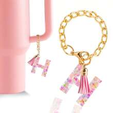 闪亮的 A-Z 彩色心形大写树脂字母 18KC 金杯链粉色流苏女士水杯包配件吊坠汽车挂件，送给朋友的生日礼物和圣诞礼物汽车配饰包包魅力学校 - 彩色 - 查看 30