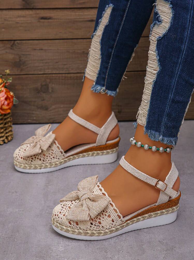 2026 Nuevo verano Mujer Beige Lino Malla Hueca Cuña Suela gruesa Antideslizante Suela de PU ligera Envuelta Forro de lino cómodo Moda Punta redonda Lindo Aumento de altura Zapatos - Arco de arroz - Añade 4