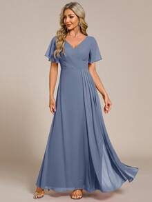 浪漫蝴蝶袖荷叶边雪纺长款伴娘礼服，浅蓝色，春季