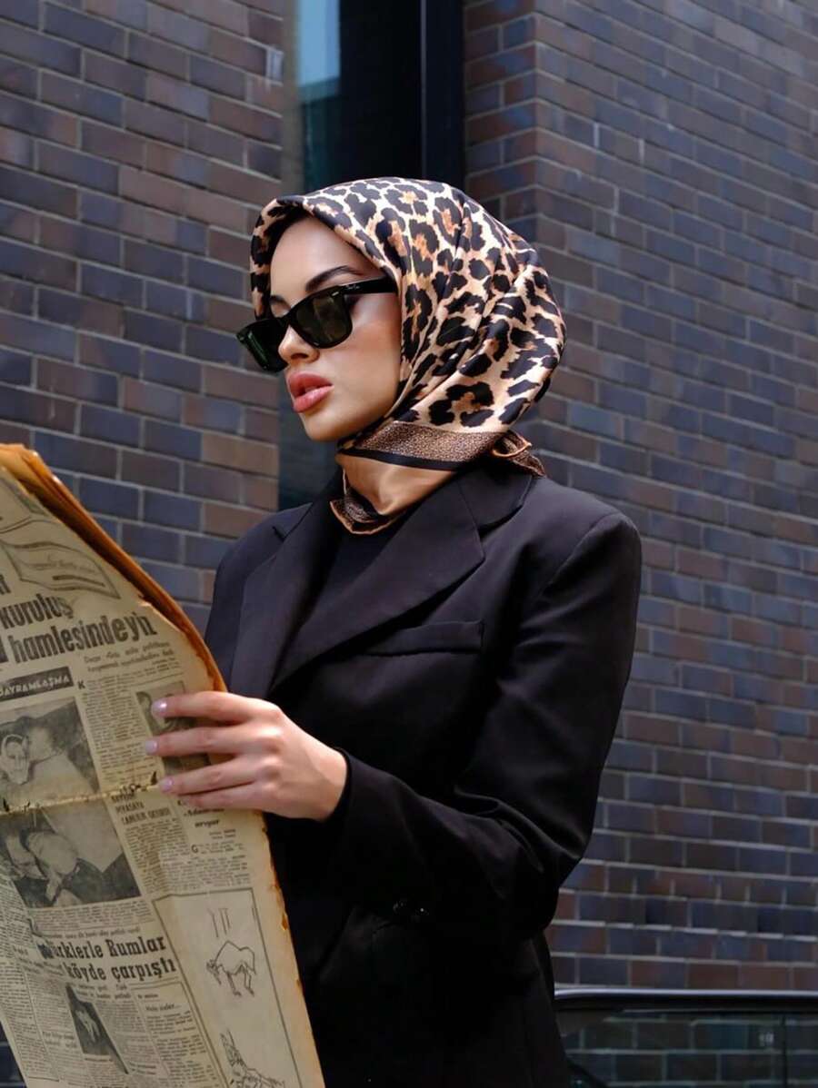 1 Stück Damen Boho-Stil Leopard Muster Bandana Schal, Straßen-Lässig Sonnenschutz Kopftuch Schal, geeignet für tägliches Tragen zu Kleidern