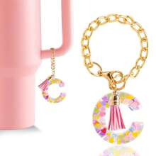 闪亮的 A-Z 彩色心形大写树脂字母 18KC 金杯链粉色流苏女士水杯包配件吊坠汽车挂件，送给朋友的生日礼物和圣诞礼物汽车配饰包包魅力学校 - 彩色 - 查看 17