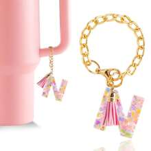 闪亮的 A-Z 彩色心形大写树脂字母 18KC 金杯链粉色流苏女士水杯包配件吊坠汽车挂件，送给朋友的生日礼物和圣诞礼物汽车配饰包包魅力学校 - 彩色 - 查看 22