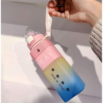 1pc Gradient Insulated Water Bottle, 750ml Portable Scaled Outdoor Sports Cup, Suitable For Students Back To School