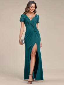 EVERPRETTY Elegant V-Neck Side Slit Twist Leaf Sequin Mother Of The Bride Dress