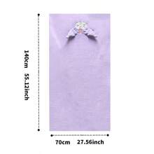 Miniso Sanrio Kuromi 珊瑚绒浴巾，亲肤且吸水快，尺寸宽大，适合海滩旅行、露营和日常浴室使用（1 件） - 紫色 - 查看 3