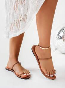 Women's Elegant Striped Toe-Ring Flat Sandals, Stylish And Fashionable Gold Shoes For Summer
