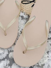 男女通用平底人字拖，休闲沙滩泳池度假拖鞋，舒适软底浴室家居凉鞋 - 卡其色 - 查看 6