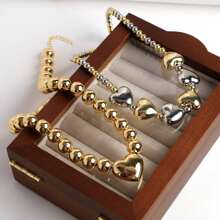 1 套 2 件夸张网络心形串珠项链套装