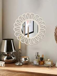 1/2pcs Charming Vintage Round Wall Decor Mirrors, Sunflower Shaped Wooden Framed Hanging Mirror For Living Room, Bedroom, Dining Room, Bathroom, Unique Decorative Mirror, Size 22.5cm/8.6inch, Special Birthday, Holiday, Graduation Gift
