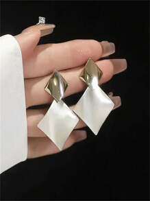 1 Pair Textured Silver Rhombus Earrings, Unique Design - Silver - View 6