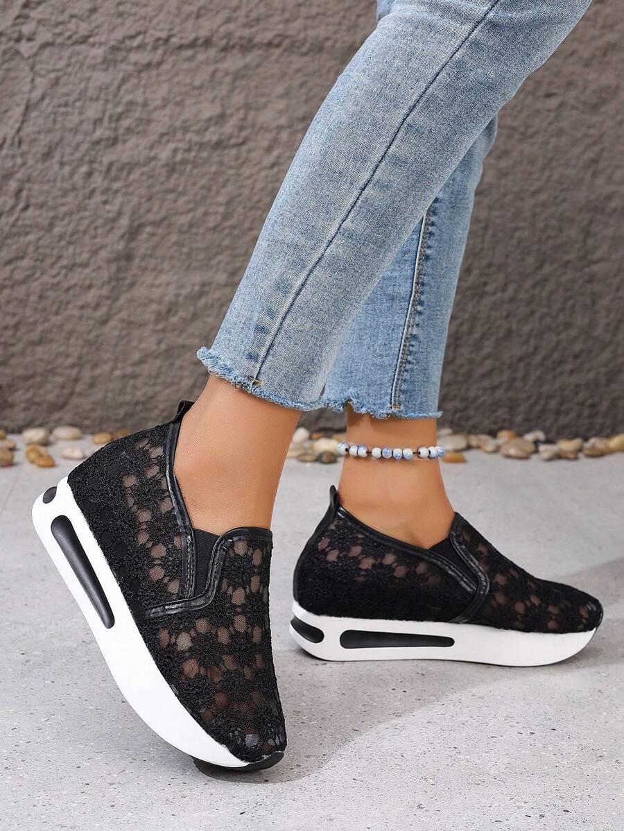 秋冬女士厚底厚底蕾丝刺绣休闲一脚蹬运动鞋，时尚白色运动鞋 - 黑色 - 查看 1