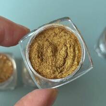 Polvo de mica con brillo multicolor de diamante y camaleón que cambia de púrpura a rojo, usado para arte de uñas, esmalte de uñas, resina epoxi, jabón, velas, bombas de baño, slime
