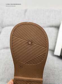 1 par de zapatos planos con bordado floral para niñas, zapatos de princesa con lazo, suela suave y antideslizante, adecuados para niñas de 2 a 7 años, moda primaveral - Beis - Ver 8