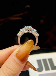 1Pc Classic Six Claws With Diamonds Of Moissanite Diamond Wedding Band Ring Design D Color 0.5ct-2ct S925 Sterling Silver Ring,Suitable For Engagement, Wives, Girlfriends, Birthday Gifts, Anniversary Gifts Bridal Fine Jewelry