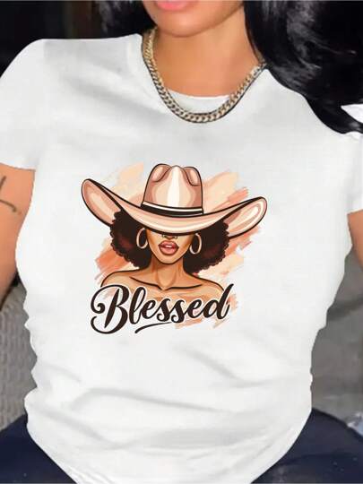 Camiseta de Manga Corta para Mujeres - Estilo Africano con Estampado Geométrico y Diseño de Sombrero de Vaquero y Fuente Cursiva 'Bendición' - Top Casual Negro de Cuello Redondo - Lavable a Máquina, Cómodo y Casual para Todas las Estaciones|Top con estampado de patrón geométrico|Ropa Casual de Moda