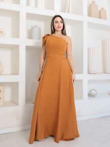 Victoria Long Luxury Dress Plain Duna Linen With Bow One Shoulder - Camel - View 3