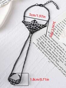 A European And American Fashion Punk Metal Hollowed Out Personalized Design Finger Bracelet With Sweet And Cool Hip-Hop Triangle Back Bracelet Bracelet Bracelet ,Women's New Year Party And Valentine's Day Daily Wear,Mom,Mother,Mother's Day,Gift