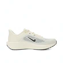 Zapatillas de correr de caña baja Nike Quest 6 para hombre, Modelo FD6033-104, año 2025