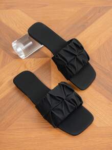 女士加大码性感拖鞋，方头平底夏季凉鞋，时尚褶皱黑色凉鞋，适合穿着