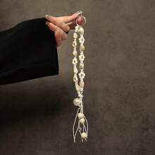 手工制作花卉串珠流苏挂绳腕带，适用于手机壳、汽车钥匙链、包包吊饰，创意设计 - 米白花卡其白珠手繩 - 查看 3