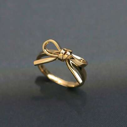 优雅的金色蝴蝶结爱心戒指，可爱精致的蝴蝶结承诺可堆叠戒指，适合女士，适合婚礼订婚派对日常佩戴，生日周年纪念日情人节珠宝礼物，适合送给她、妈妈、母亲、母亲节、礼物