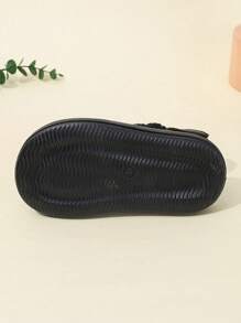 Toddler Solid Soft Bottom Beach Sandals, Boys' Fashionable Casual New Style Flat Sandals - Black - View 6