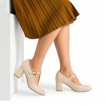 Low Chunky Heels For Women T-Strap Pumps Wedding Dress Shoes - Apricot - View 3