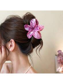 1 Stück Haarclip für Frauen in Plumerien-Form mit künstlichen Perlen, leichter Kunststoffclip, modischer und eleganter einfarbiger Haarclip, Haarzubehör für den täglichen Gebrauch, Gelegenheitspartys, Haargriff geeignet zum Zusammenbinden der Haare, Haaraccessoires, Haarspangen, Haarklemmen