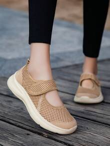 女士经典时尚弹力网眼透气步行鞋 - 卡其色 - 查看 4