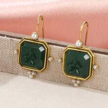 Green Earrings, Intaglio Earrings, Vintage Jewelry, Victorian Jewelry, Personalized Gifts For Mom, Golden Wedding Earrings, Bridesmaid Jewelry