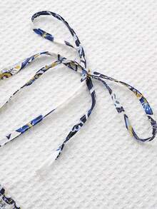 Women's Mid-Length Strapless Strapless Waist Cutout Dress With Prints - Blue - View 3