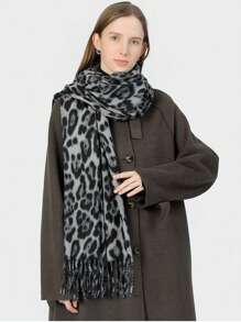 1pc Women Leopard Pattern Cashmere Scarf, Tasseled Warm Shawl Wrap, Suitable For Outdoor Wind-Proof And Cozy Daily Wear, Spring/Autumn - Black and Gray - View 6