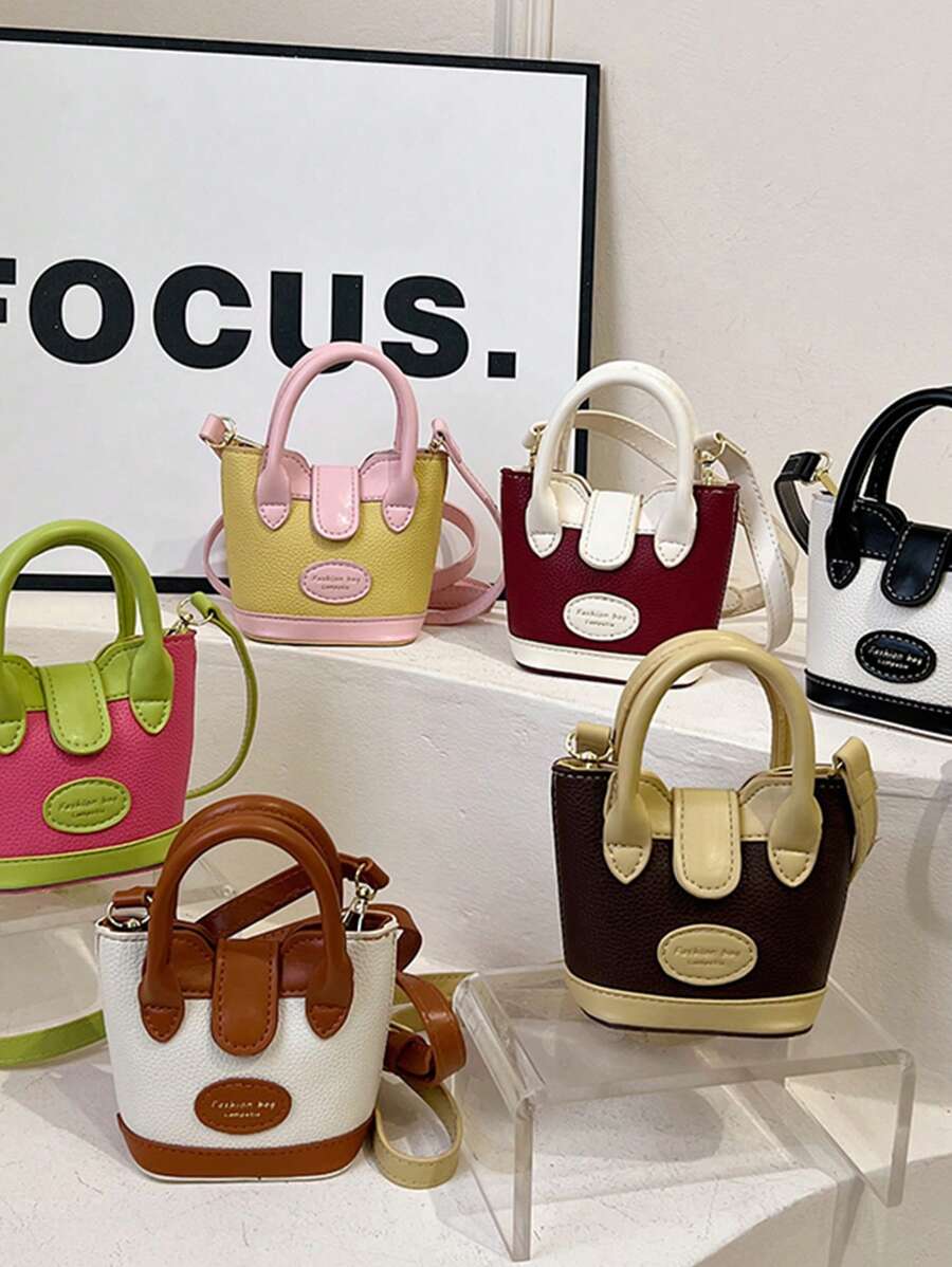 1 件新款可爱女孩迷你 PU 材质独特设计斜挎包，配有可更换肩带，手提斜挎包轻巧便携，适合日常使用、购物、聚会、斋月礼物