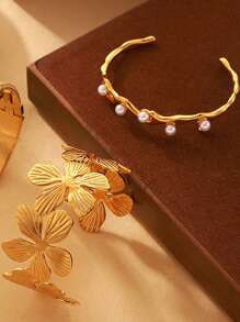 Creative And Fashionable Flower Bracelet Set, Women's Pearl Bracelet, Light Luxury Material Light Titanium Steel Countryside Style Open Bracelet, Party Jewelry Best Friend's Gift