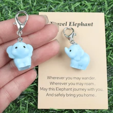 1 Stück/2 Stücke süßer Mini Elefanten Schlüsselanhänger, "Wohin du auch gehst, der Elefant ist bei dir und bringt dich nach Hause" ermutigende und tröstende Botschaft, der hübsche Elefant bringt Glück, niedlicher Harz-Tierdeko, geeignet für Feiertage, Geburtstage, Hochzeiten, Schulanfang, Partys, Auto-Accessoires, Taschenbaumler